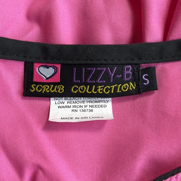 Lizzy b pink size small top and size medium pants scrubs set - Picture 11 of 13